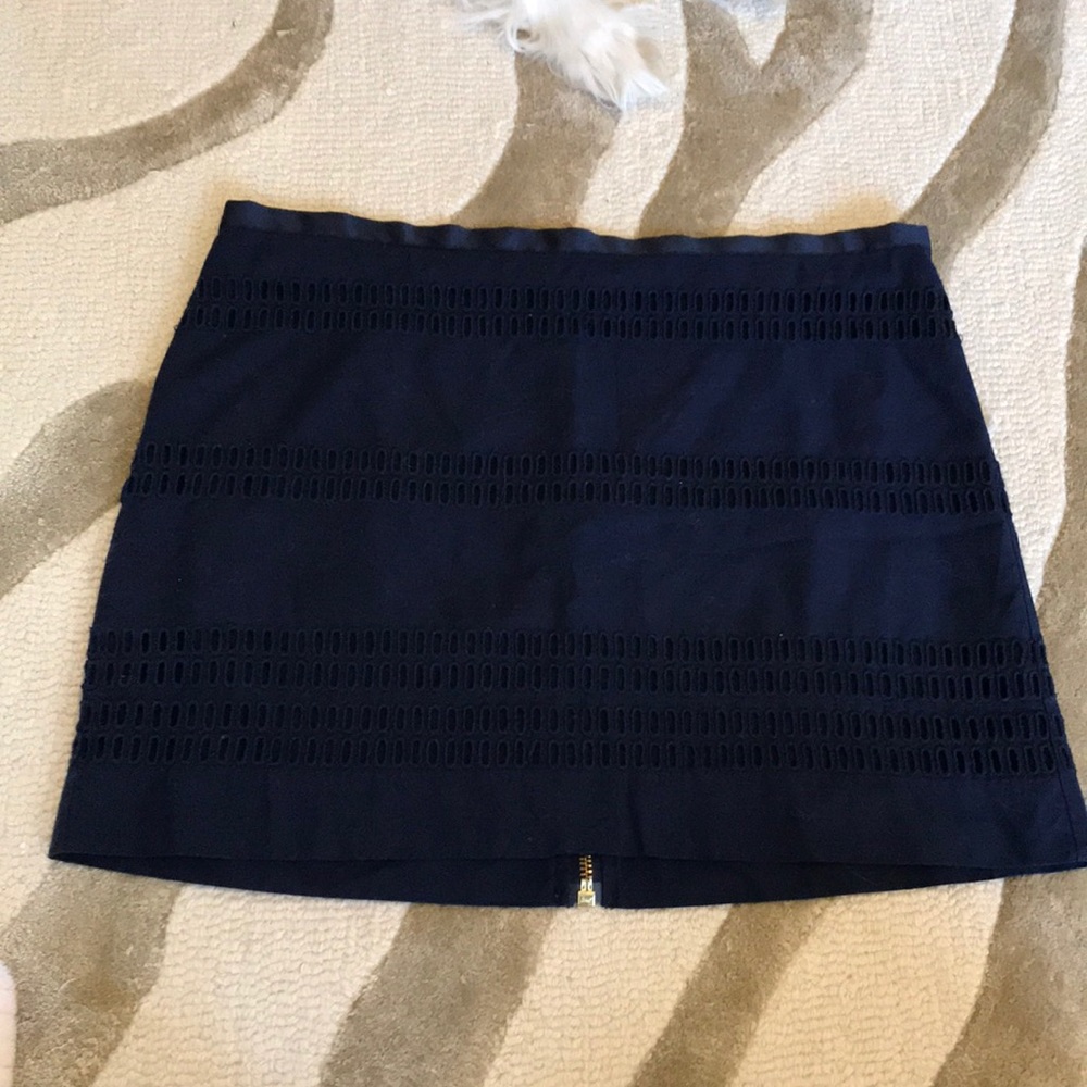 Gap eyelet skirt